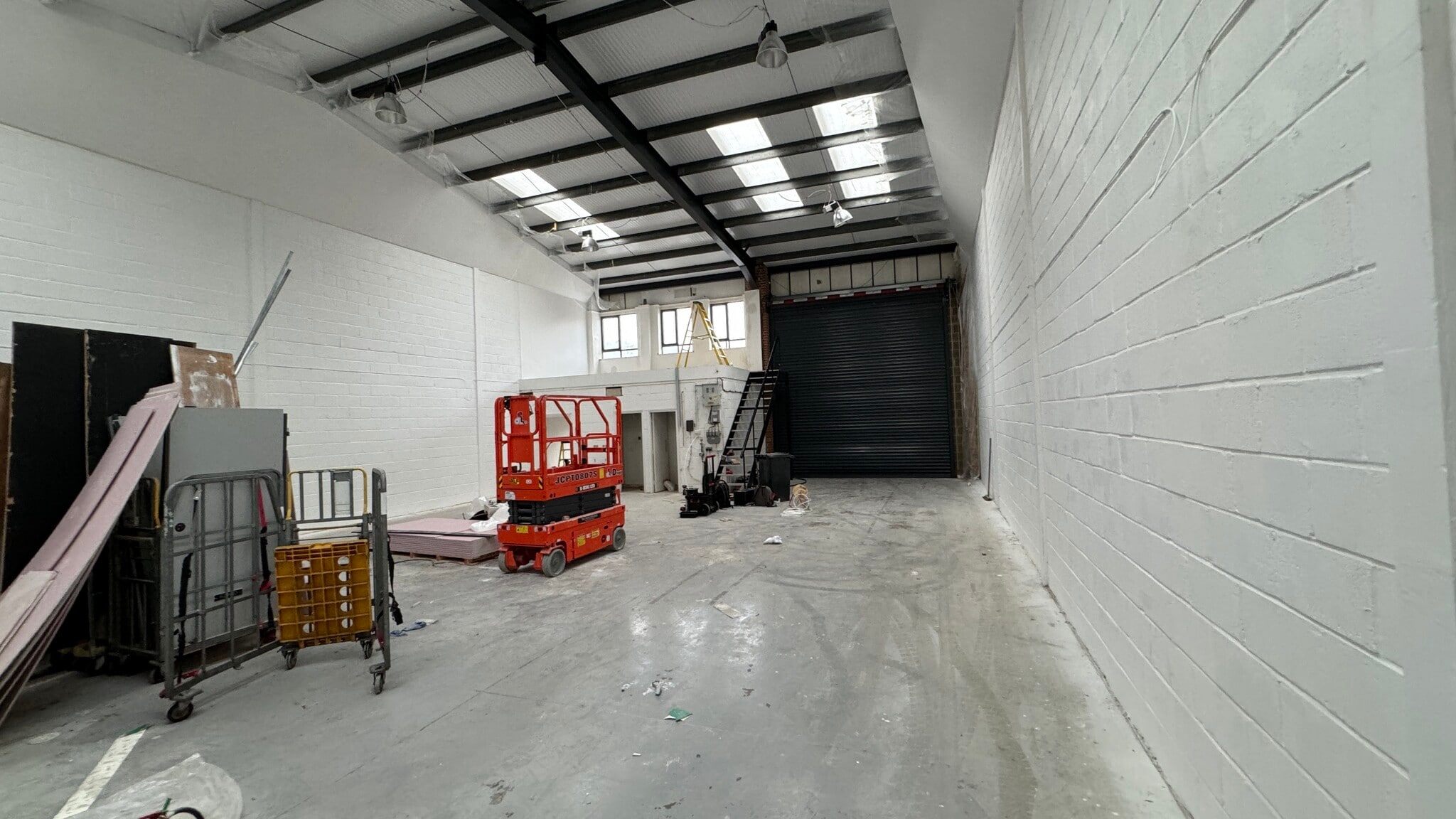 5 Orient Industrial Park, London to rent Interior Photo- Image 1 of 1