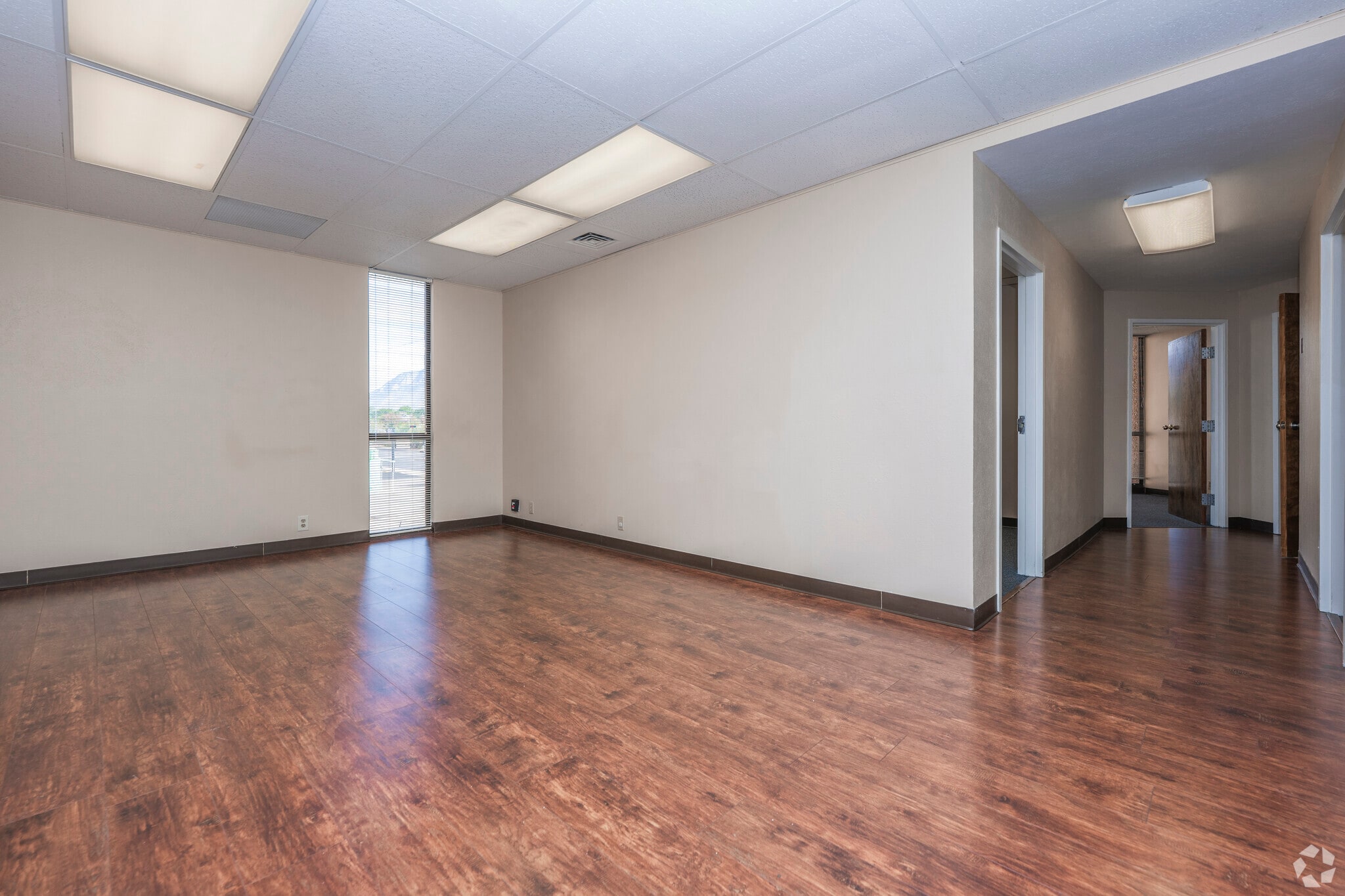 2901 Juan Tabo Blvd NE, Albuquerque, NM to rent Interior Photo- Image 1 of 3