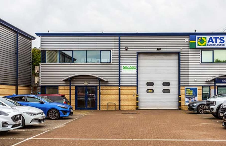 Tamar Rd, Bristol to rent - Building Photo - Image 3 of 4