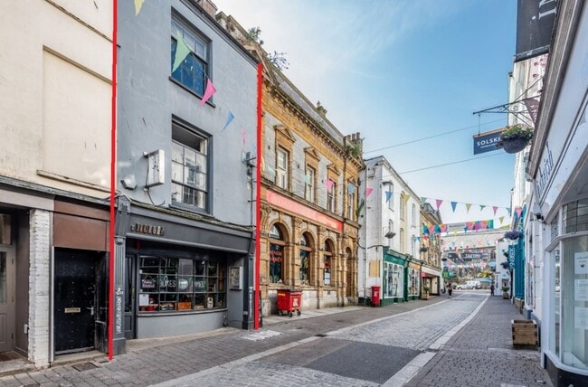 More details for 42 Church St, Falmouth - Retail to Rent