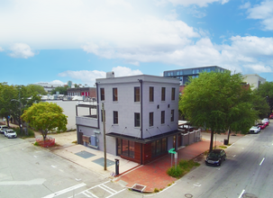 30-32 Martin Luther King Jr Blvd, Savannah, GA for rent Building Photo- Image 1 of 7