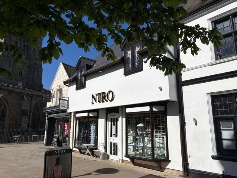 2 Cumbergate, Peterborough for sale - Building Photo - Image 2 of 2