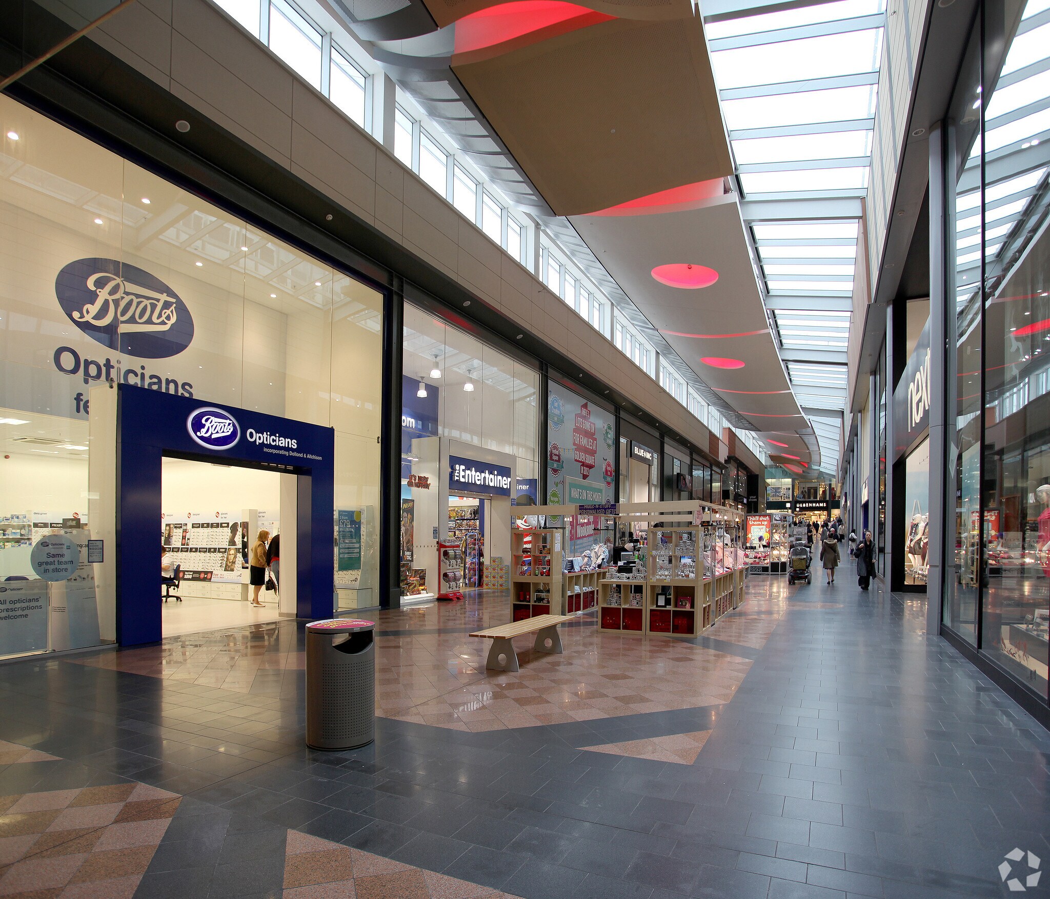 Old Market Pl, Warrington WA1 1QB Golden Square Shopping Centre