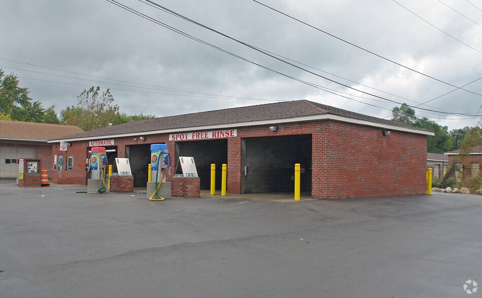 ROCK OF AGES SelfStorage & Car Wash Dayton, OH for Sale UK
