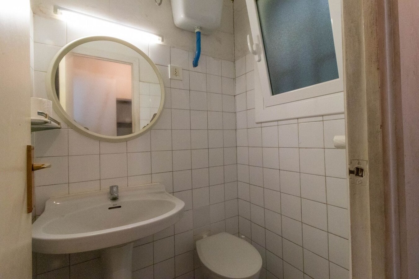 Arenys de Mar, BAR 08350 - Unit 1 - - Interior Photo - Image 2 of 3