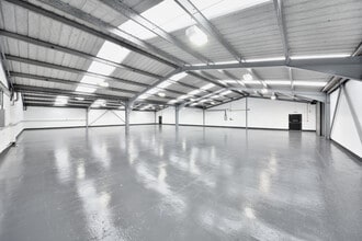 54 Nasmyth Rd, Glenrothes to rent Interior Photo- Image 1 of 3