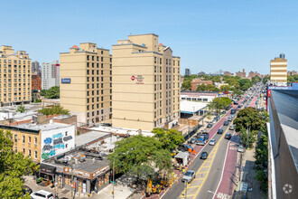 40-09 21st St, Long Island City, NY - aerial  map view - Image1