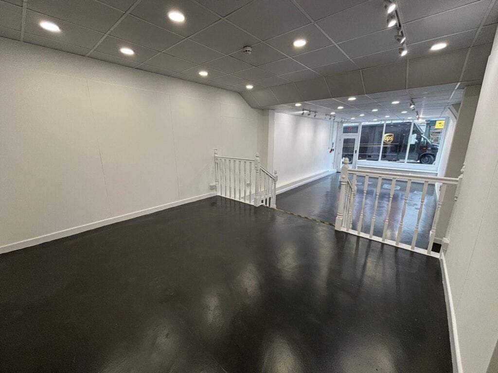84 High St, Winchester to rent Interior Photo- Image 1 of 5