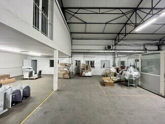 More details for Office, Light Industrial to Rent