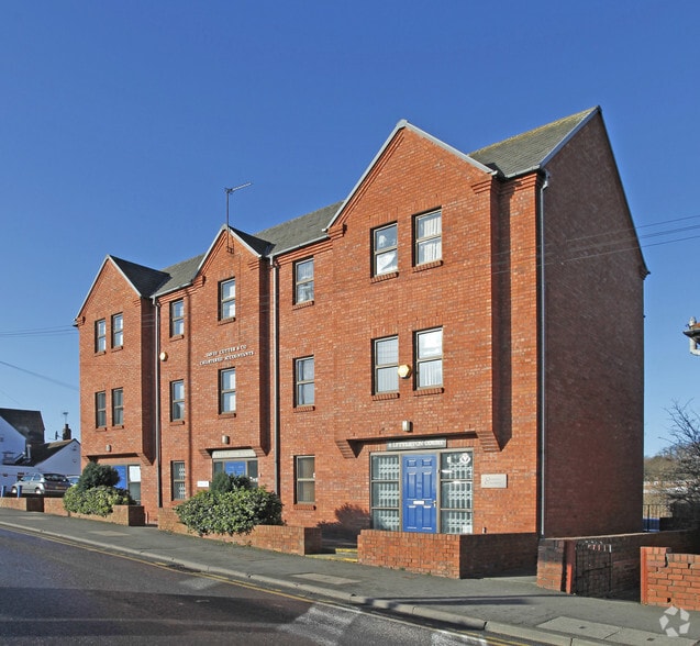 Birmingham St, Halesowen to rent - Building Photo - Image 3 of 3