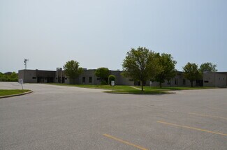 More details for 875 Foster Av, Windsor, ON - Office to Rent