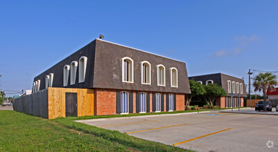 3221 Behrman Pl, New Orleans, LA for sale Primary Photo- Image 1 of 1