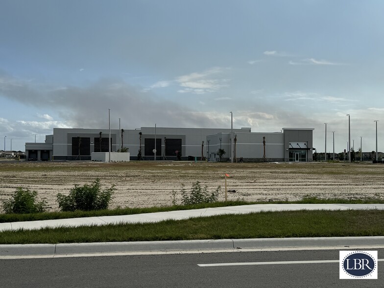 Addison Center at Viera / Stadium Parkway, Melbourne, FL for rent - Building Photo - Image 3 of 7