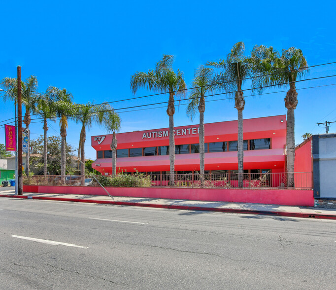 7226 Sepulveda Blvd, Van Nuys, CA for sale - Primary Photo - Image 1 of 1