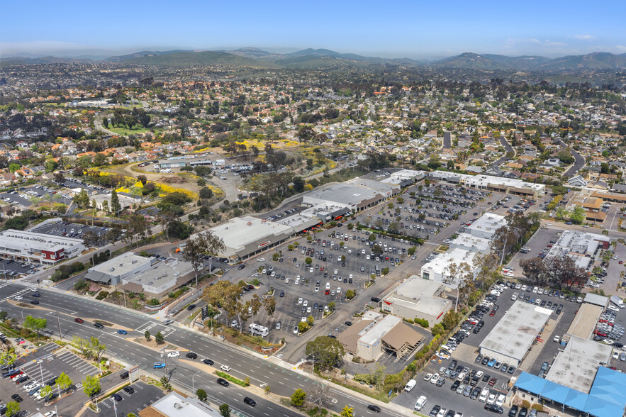 105-133 N El Camino Real, Encinitas, CA for rent - Building Photo - Image 1 of 8