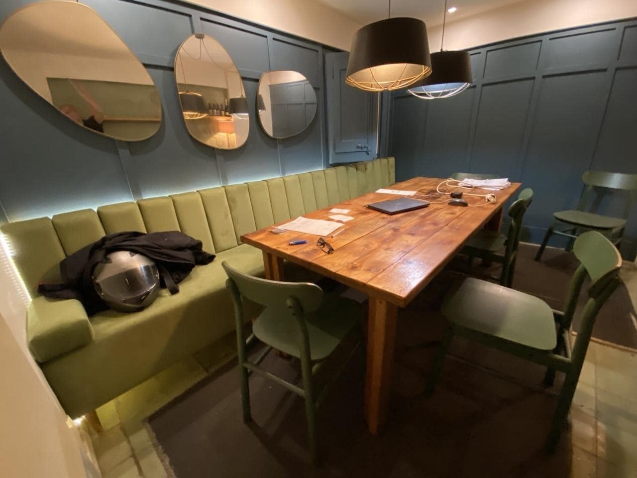 Retail in Barcelona, Barcelona to rent Interior Photo- Image 1 of 8