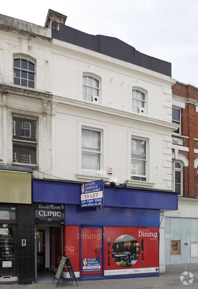 36 George St, Croydon to rent - Primary Photo - Image 1 of 1