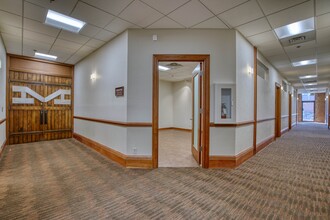 1136 Pearl St, Boulder, CO for rent Interior Photo- Image 1 of 18