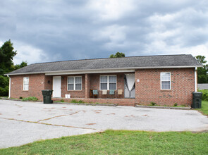 3 Liberty Dr, Thomasville, NC for sale Primary Photo- Image 1 of 1