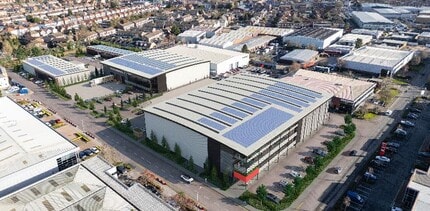 691-695 Stirling Rd, Slough to rent Aerial- Image 2 of 3