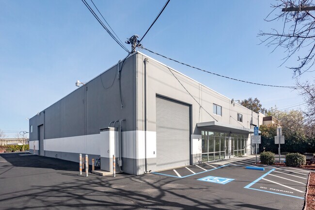 More details for 1070-1080 Terra Bella Ave, Mountain View, CA - Light Industrial to Rent