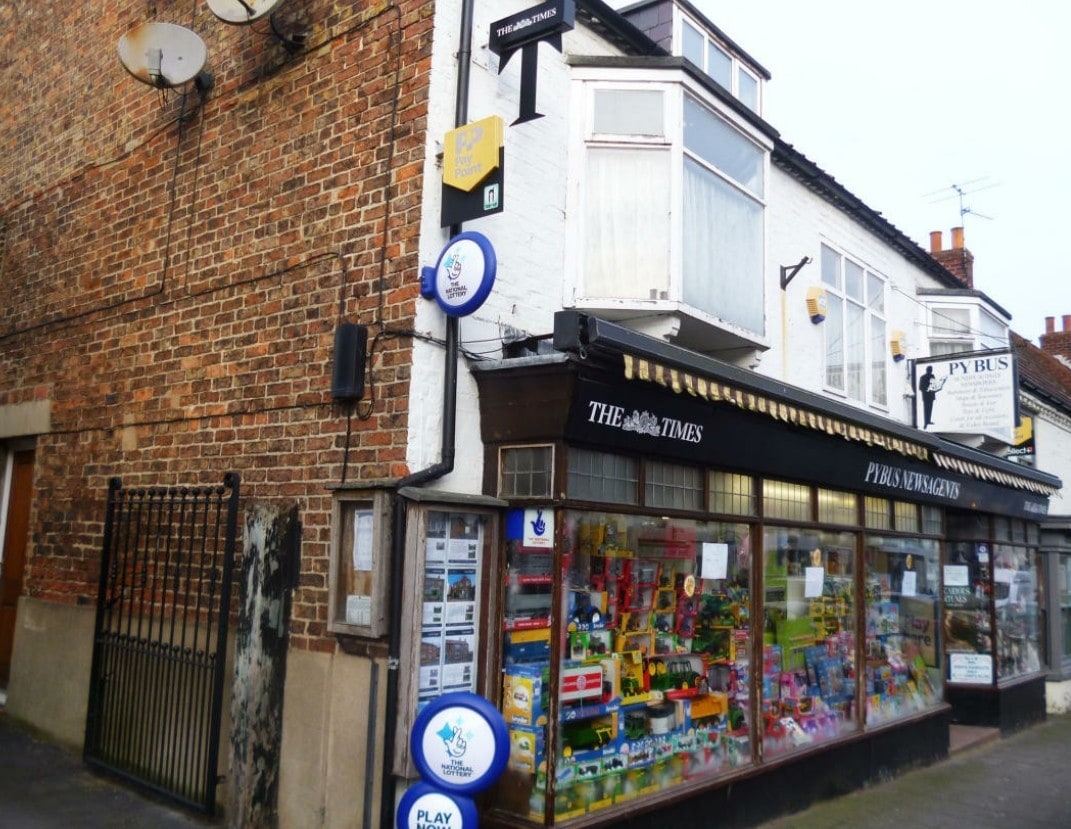 25 High St, Boroughbridge for sale Primary Photo- Image 1 of 1