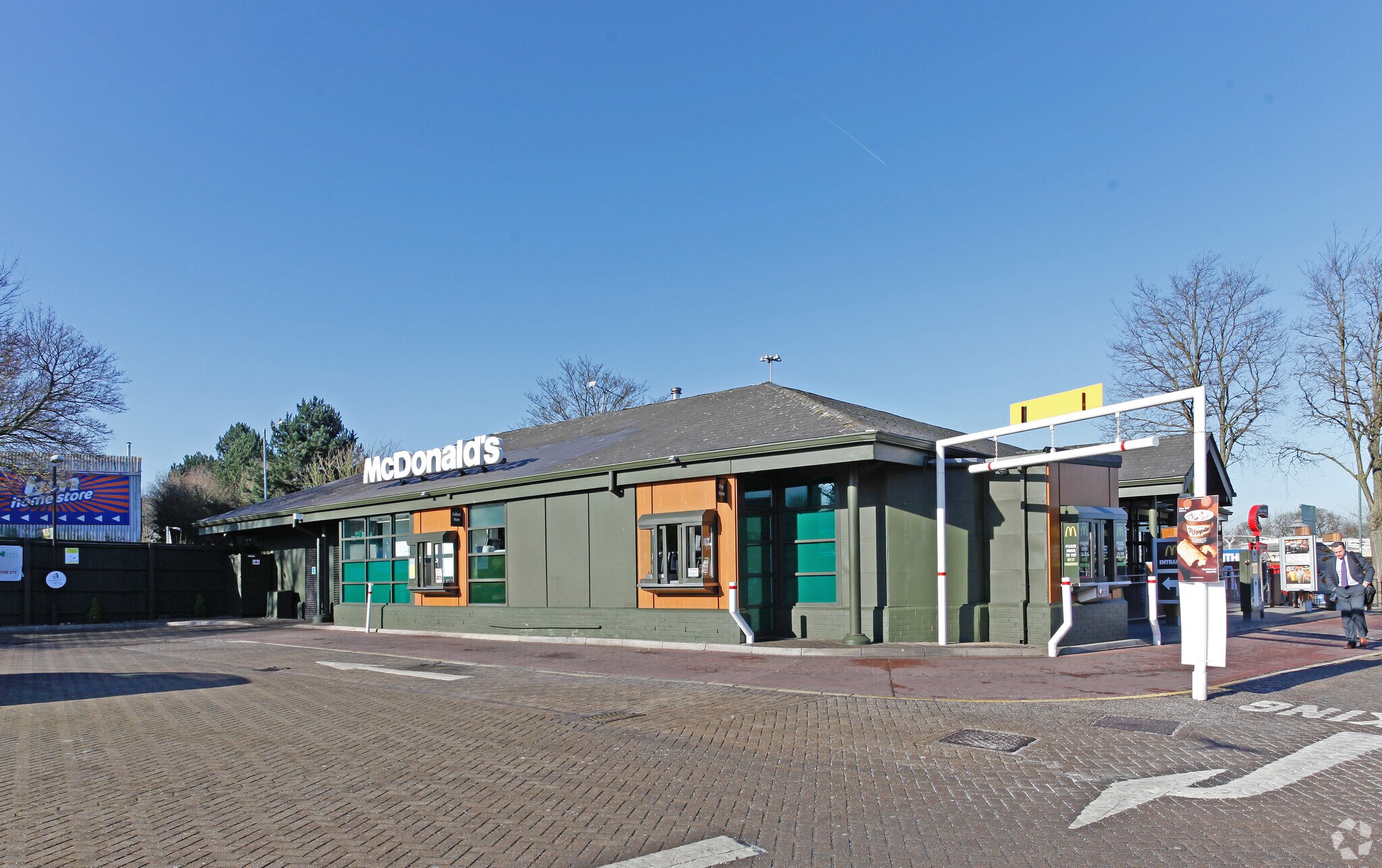 Howard Way, Harlow for sale Primary Photo- Image 1 of 3