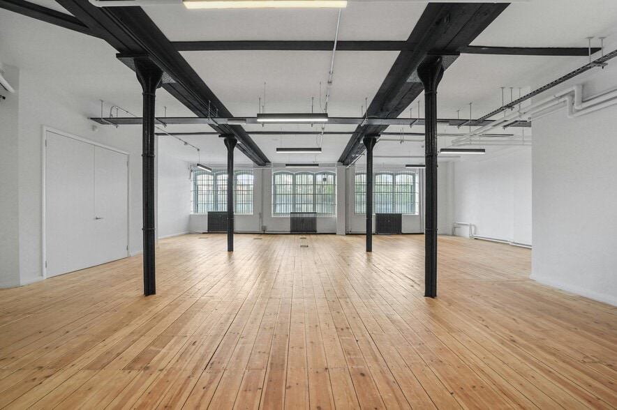 162-164 Abbey St, London for sale - Building Photo - Image 3 of 11
