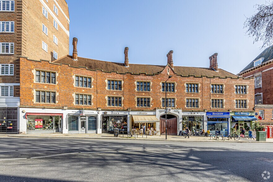 34B Kensington Church St, London to rent - Primary Photo - Image 1 of 2