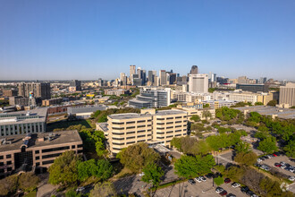 411 N Washington Ave, Dallas, TX - aerial  map view