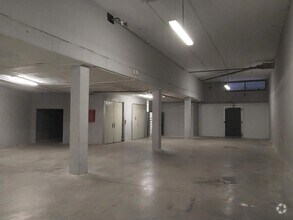 Retail in Cabanillas del Campo, Guadalajara to rent Interior Photo- Image 2 of 6