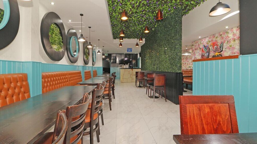 34 Hayes St, Bromley for sale - Building Photo - Image 3 of 32