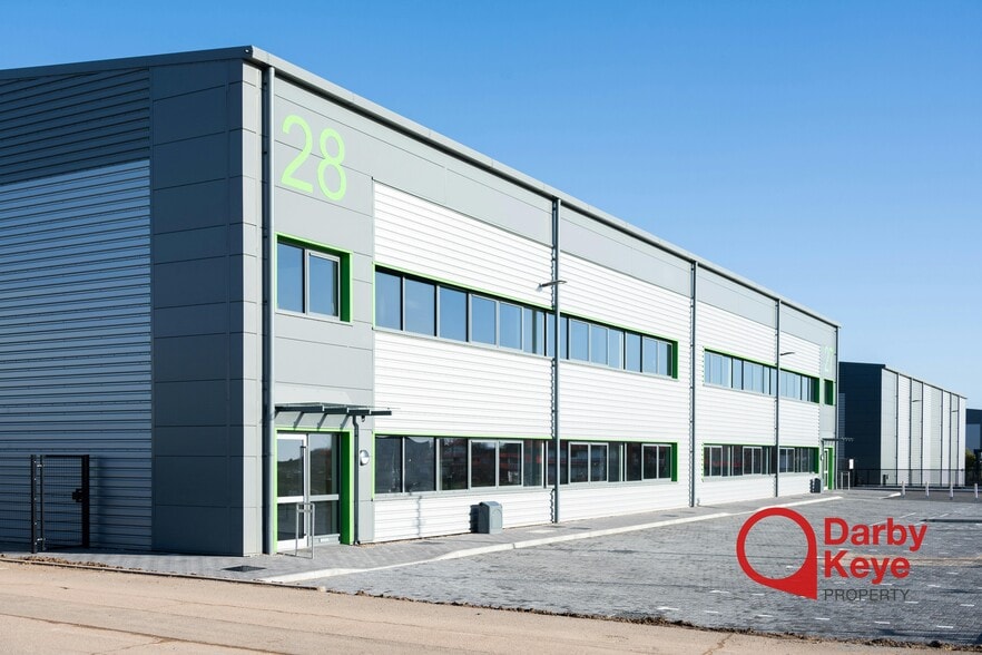 Swallow Rd, Coventry to rent - Building Photo - Image 2 of 77