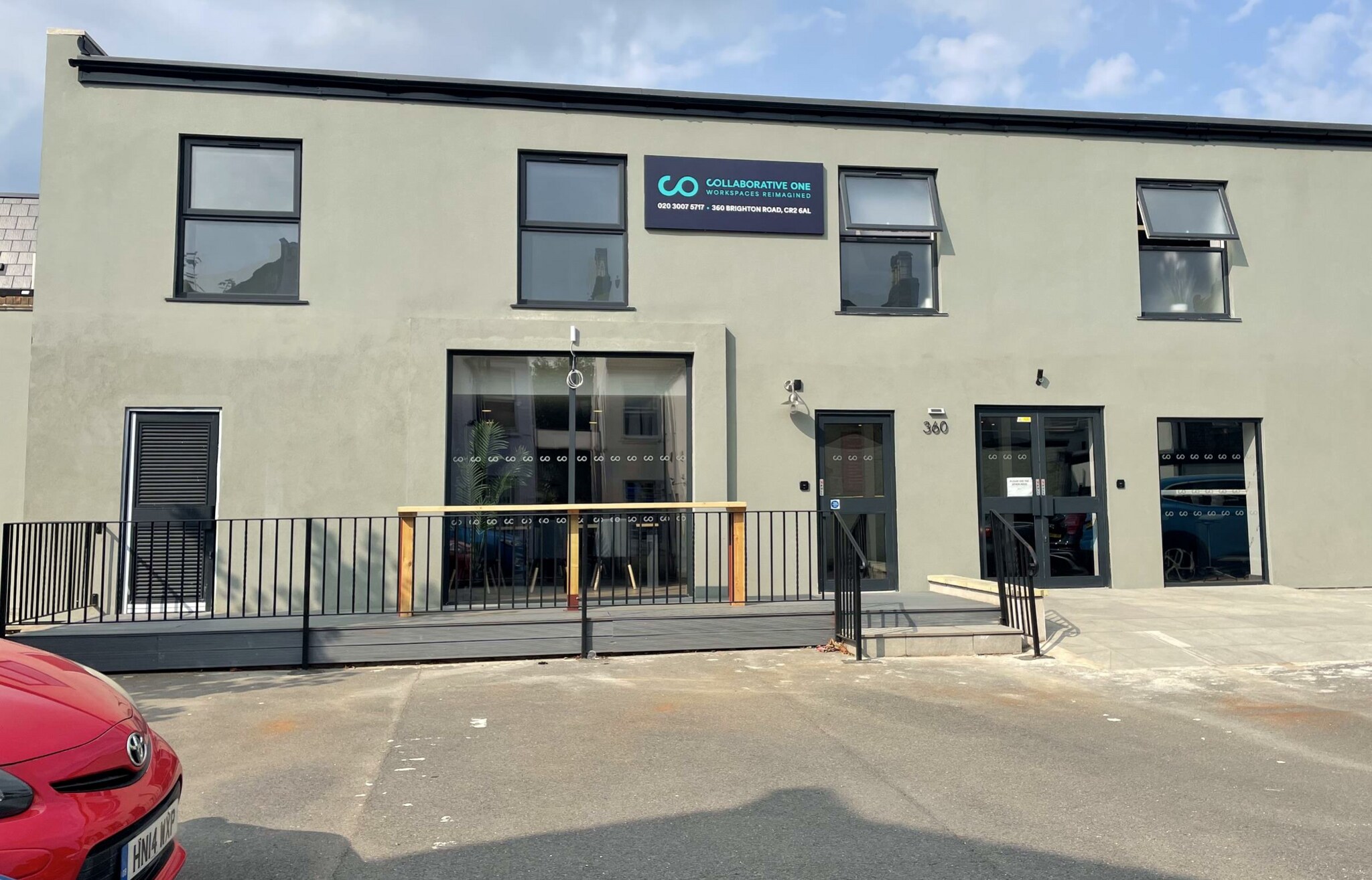 360 Brighton Rd, South Croydon to rent Primary Photo- Image 1 of 11