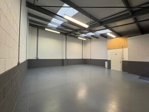 7 Craig Leith Rd, Stirling to rent Interior Photo- Image 2 of 6