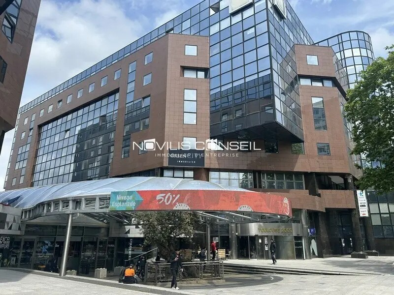 Office in Toulouse to rent Building Photo- Image 1 of 15