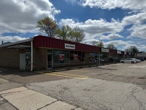 2033-2051 State Rd, Cuyahoga Falls, OH for rent Building Photo- Image 1 of 11