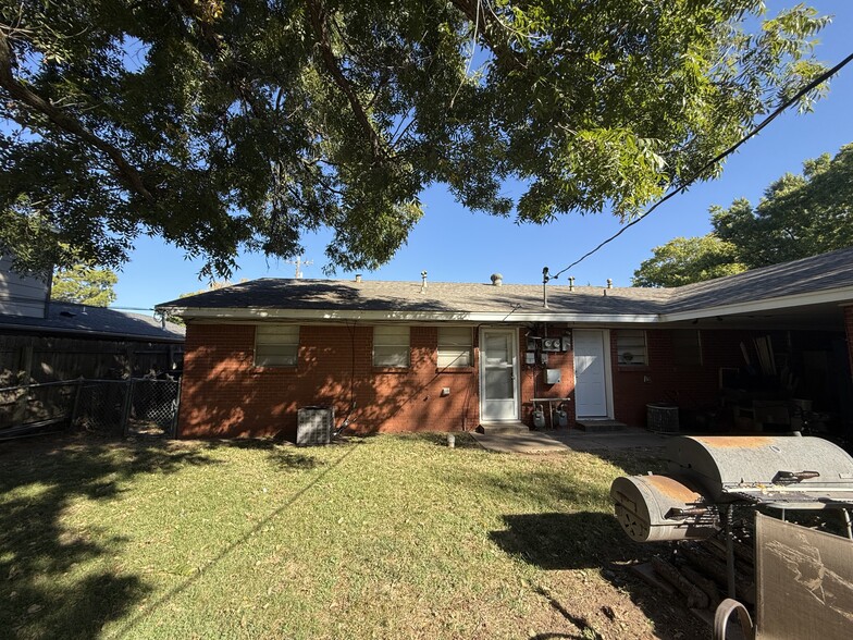 1914 Cherry Stone St, Norman, OK for sale - Building Photo - Image 3 of 21