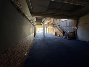 7 Station Rd, Colwyn Bay to rent Interior Photo- Image 2 of 10