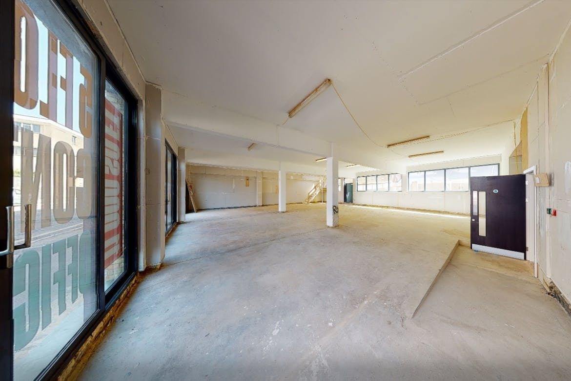 55-61 Brewery Rd, London for sale Interior Photo- Image 1 of 7