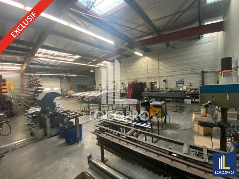 Light Industrial in Puget-sur-Argens for sale - Interior Photo - Image 3 of 5
