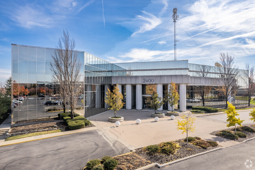 2400 Corporate Exchange Dr, Columbus, OH for rent - Building Photo - Image 1 of 10