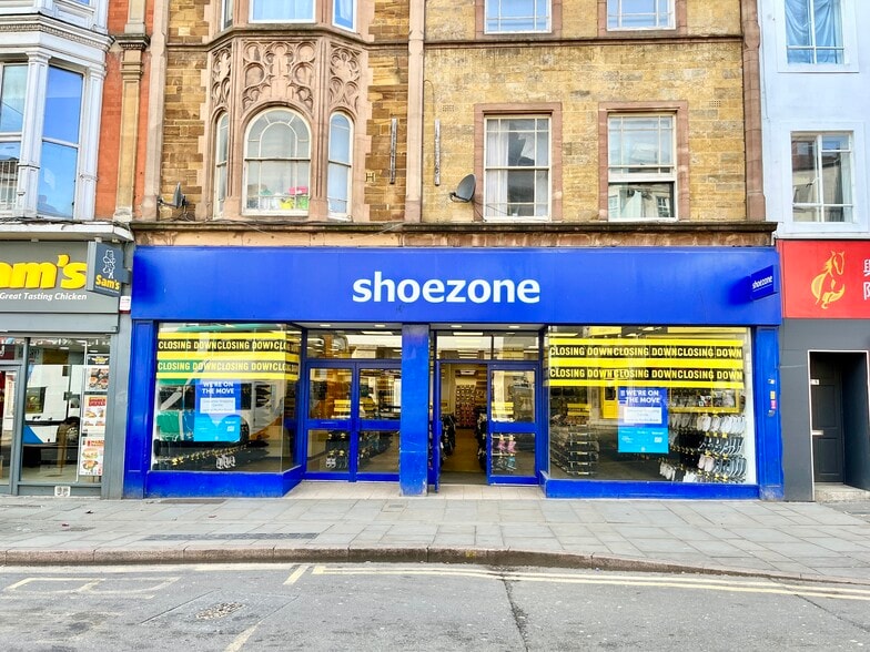 21-23 Drapery, Northampton to rent - Building Photo - Image 2 of 3