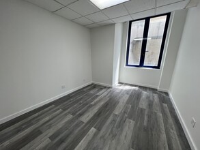 591 Summit Ave, Jersey City, NJ for rent Interior Photo- Image 1 of 3