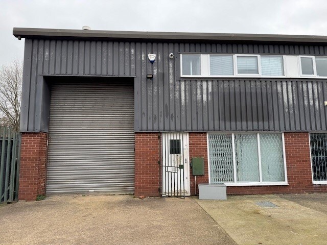 Kepler, Tamworth to rent - Building Photo - Image 3 of 8