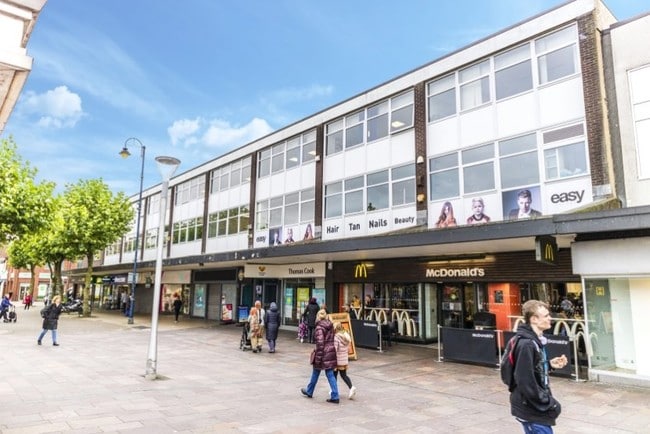 More details for 49 Warrington St, Ashton Under Lyne - Retail to Rent