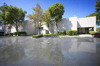 500 Porter Way, Placentia, CA for rent Building Photo- Image 1 of 3