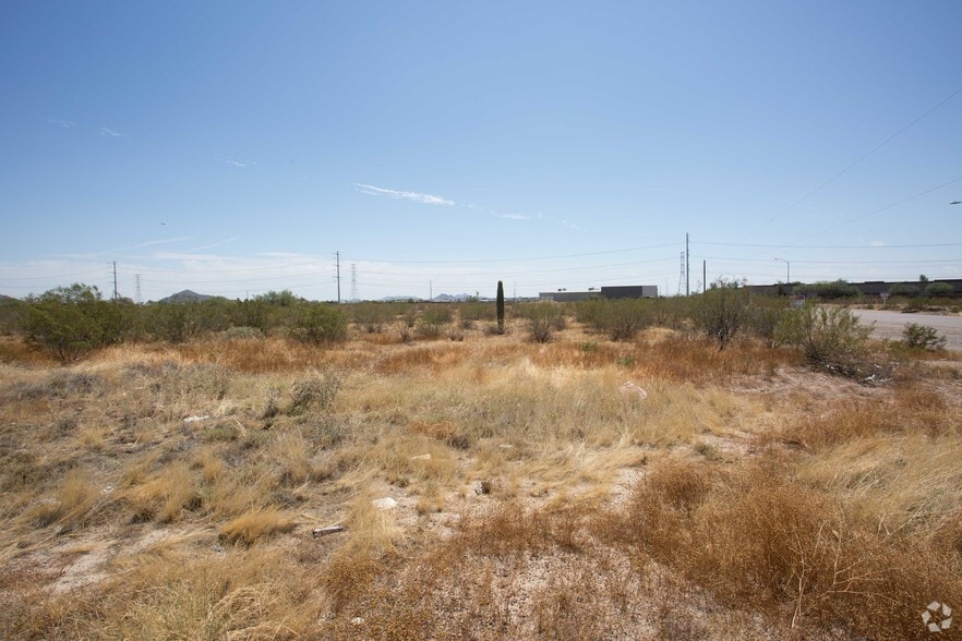 SWC Happy Valley Rd & 13th Ave, Phoenix, AZ for rent - Primary Photo - Image 1 of 4