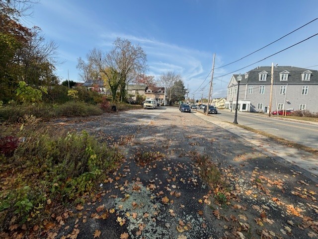 348 Main St, Wareham, MA for sale - Building Photo - Image 1 of 9