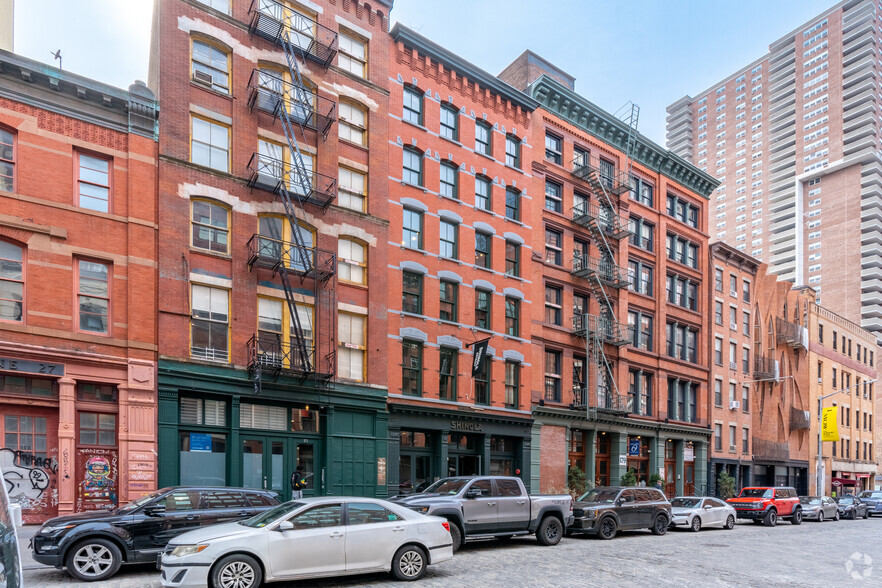 177 Franklin St, New York, NY for rent - Building Photo - Image 1 of 6